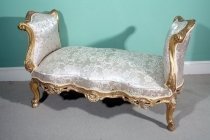 01490-Elegant-Upholstered-French-Giltwood-Duet-Stool