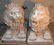 03178-Stunning-Pair-of-Gorgeous-Vintage-Marble-Lions