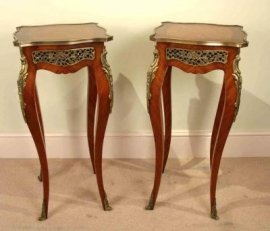 00253-Exquisite-Pair-Walnut-Satinwood-Vase-Stands-Side-Tables-1