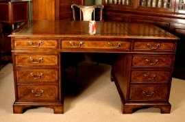00949-Stunning-Large-Victorian-Walnut-Pedestal-Desk-11