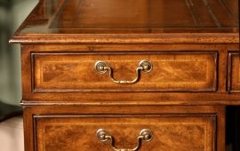 00949-Stunning-Large-Victorian-Walnut-Pedestal-Desk-5