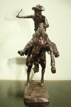01278-Wild-West-American-Cowboy-RemingtonStyle-Bronze-3