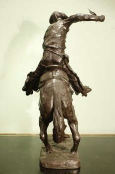 01278-Wild-West-American-Cowboy-RemingtonStyle-Bronze-4