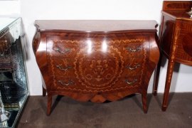 01628-Beautiful-Italian-Milanese-Floral-Marquetry-Chest-1