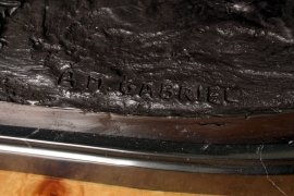 01820-Stunning-Bronze-Racehorse-&-Blacksmith-Sculpture-7