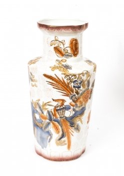 02108-Pair-Japanese-Imari-Hand-Painted-Porcelain-Vases-2