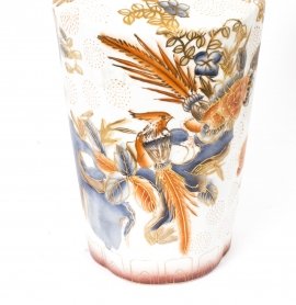 02108-Pair-Japanese-Imari-Hand-Painted-Porcelain-Vases-3