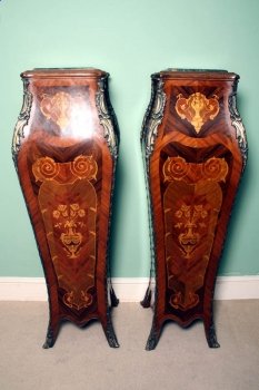 02211-Pair-of-Exquisite-French-Marquetry-Pedestals-1