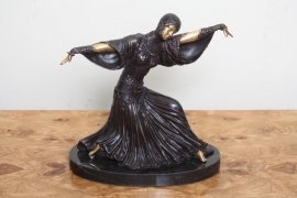 02444-Stunning-Gilded-Bronze-Twirling-Female-Dancer-Lorenzl-1