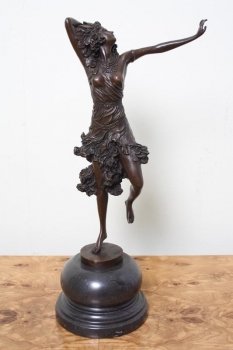 02464-Stunning-Bronze-Dancing-Girl-Sculpture-Colinet-1