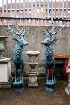 02579a-Magnificent-Pair-Lifesize-Bronze-Reindeer-Statues-1