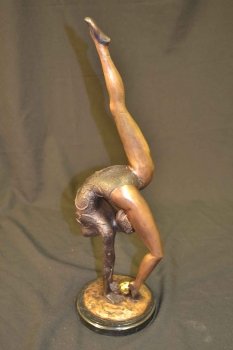 02982-Stunning-Bronze-Sculpture-of-Dancer-Marble-Base-1
