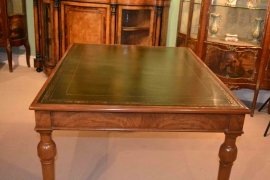 03218-Vintage-Victorian-Style-Walnut-Writing-Table-Desk-C1930-3