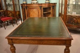 03218-Vintage-Victorian-Style-Walnut-Writing-Table-Desk-C1930-4