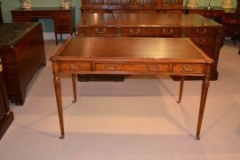 03243-Victorian-Style-Burr-Walnut-Writing-Table-Desk-1