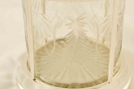 03319-Lovely-Silver-Plate-&-Cut-Glass-Biscuit-Sweet-Tea-Box-4