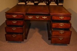 03359-Stunning-Vintage-Large-Mahogany-Pedestal-Partners-Desk-6