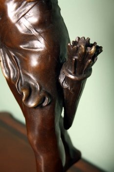Beautiful-Bronze-Sculpture-of-Eros-by-Moreau-5