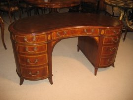 Gorgeous-Sheraton-Mahogany-Kidney-Shaped-Desk-1