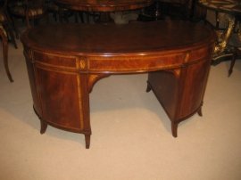 Gorgeous-Sheraton-Mahogany-Kidney-Shaped-Desk-7