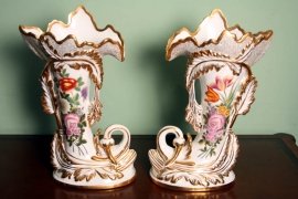 Grand-Pair-Russian-Imperial-Gilded-Porcelain-Vases-1