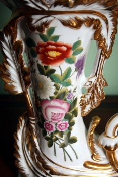 Grand-Pair-Russian-Imperial-Gilded-Porcelain-Vases-6