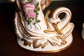 Grand-Pair-Russian-Imperial-Gilded-Porcelain-Vases-7