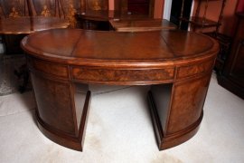 Large-Victorian-Burr-Walnut-Kidney-Desk-5