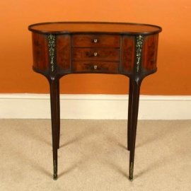Pair-Victorian-Style-Walnut-Kidney-Bedside-Tables-2