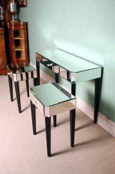 Stunning-1950s-Style-Mirrored-3-Piece-Bedroom-Suite-8