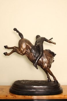 Stunning-Bronze-Polo-Player-Bucking-a-Horse-Sculpture-2
