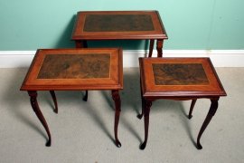 Stunning-Burr-Walnut-Nest-of-Three-Tables-Crossbanding-2