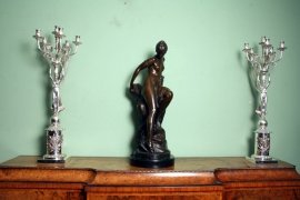 Stunning-Pair-Empire-Silver-Plate-6-Light-Candelabras-13