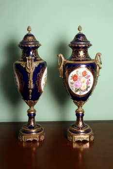 Stunning-Pair-Large-Sevres-Royal-Blue-Porcelain-Vases-3