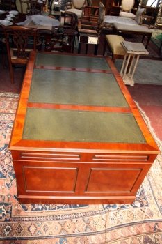 Stunning-Victorian-Large-Mahogany-Partners-Desk-6