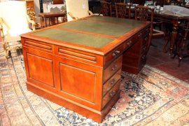 Stunning-Victorian-Large-Mahogany-Partners-Desk-7
