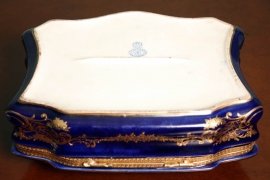 Superb-Russian-Hand-Painted-Porcelain---Ormolu-Casket-8
