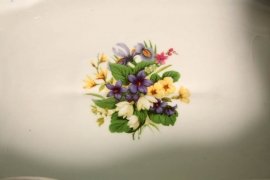 Superb-Russian-Hand-Painted-Porcelain---Ormolu-Casket-9