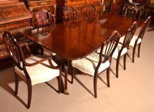 Vintage Dining Table William Tillman & 8 Antique Chairs | Ref. no. 05836b | Regent Antiques
