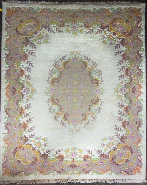 Large Vintage Medallion Design Pink Wool Oriental Style Rug | Ref. no. 08323e | Regent Antiques