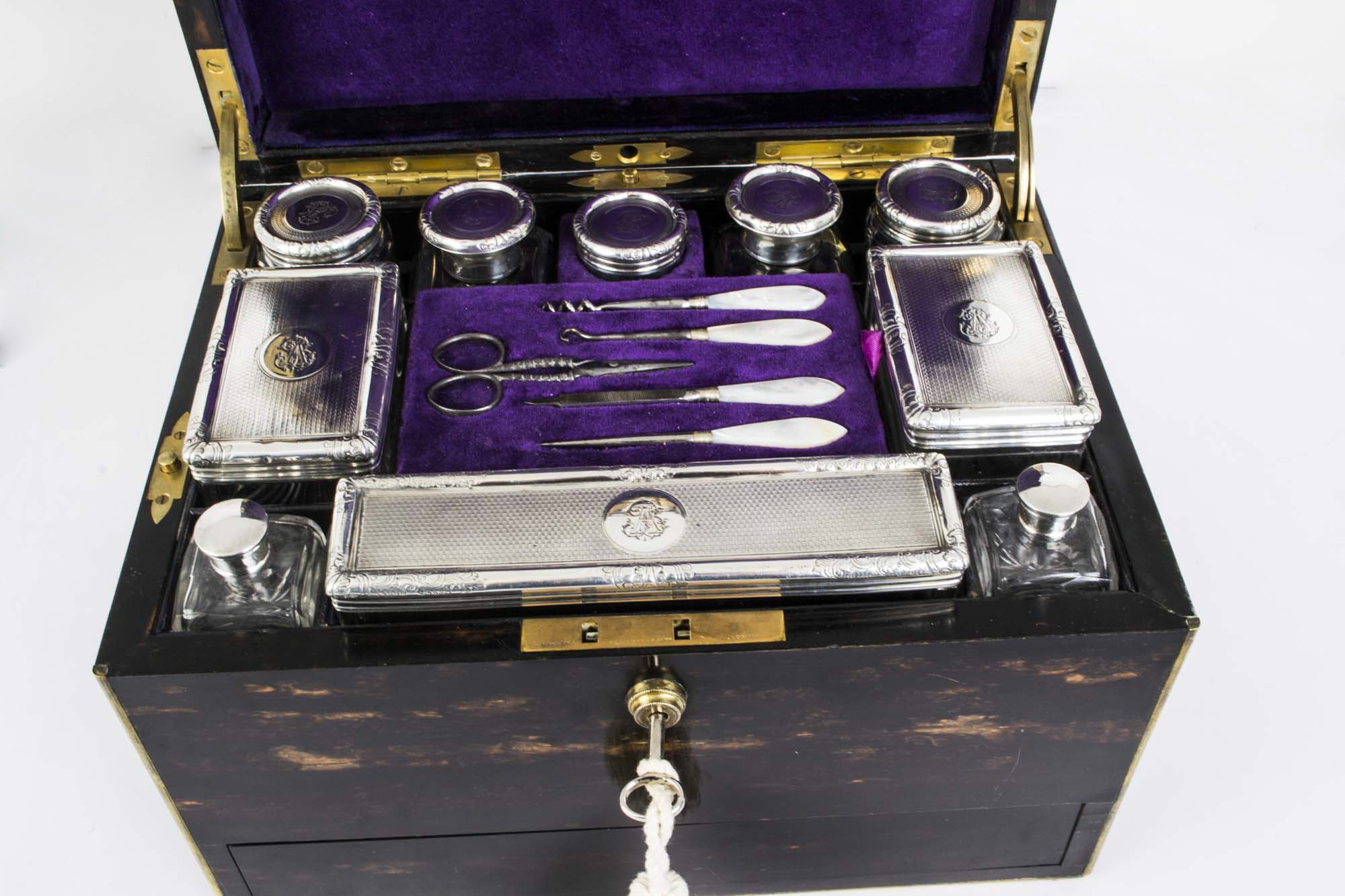 Antique Vanity Cases - Here's a Fine Example - Regent Antiques