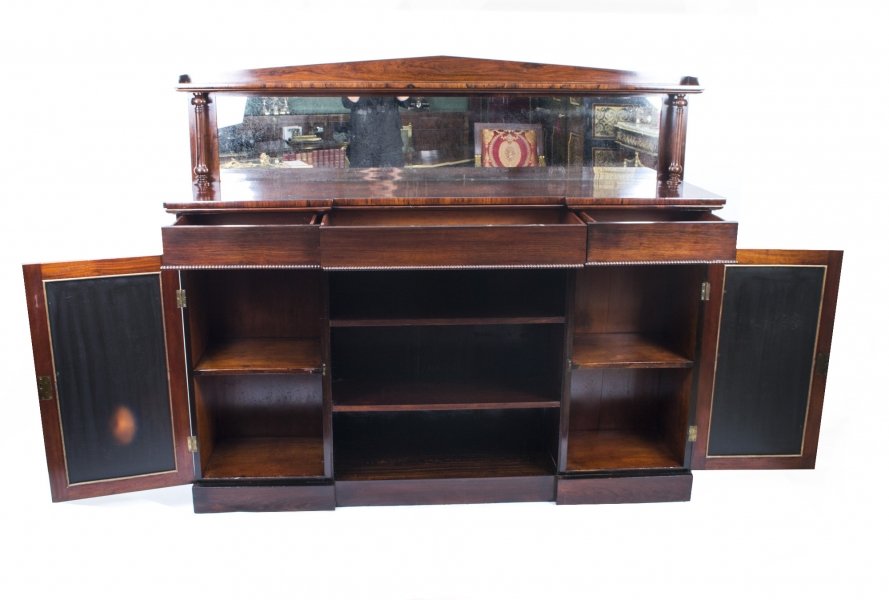 Featured Review - In Praise of Antique Bookcases 