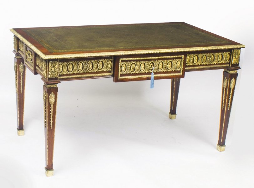 A guide to picking the perfect antique writing desk