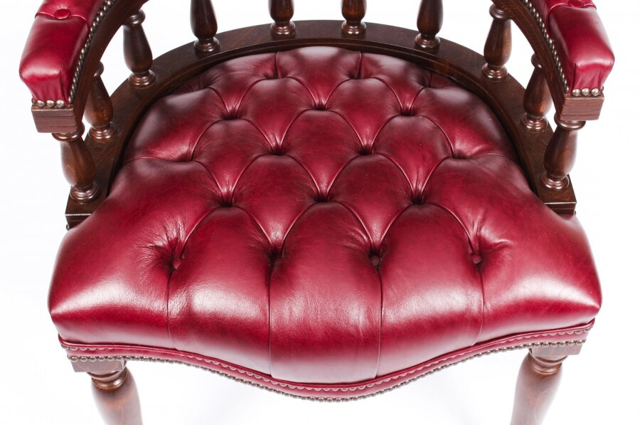 Comfortable and Stylish Bespoke Leather Captains Chairs