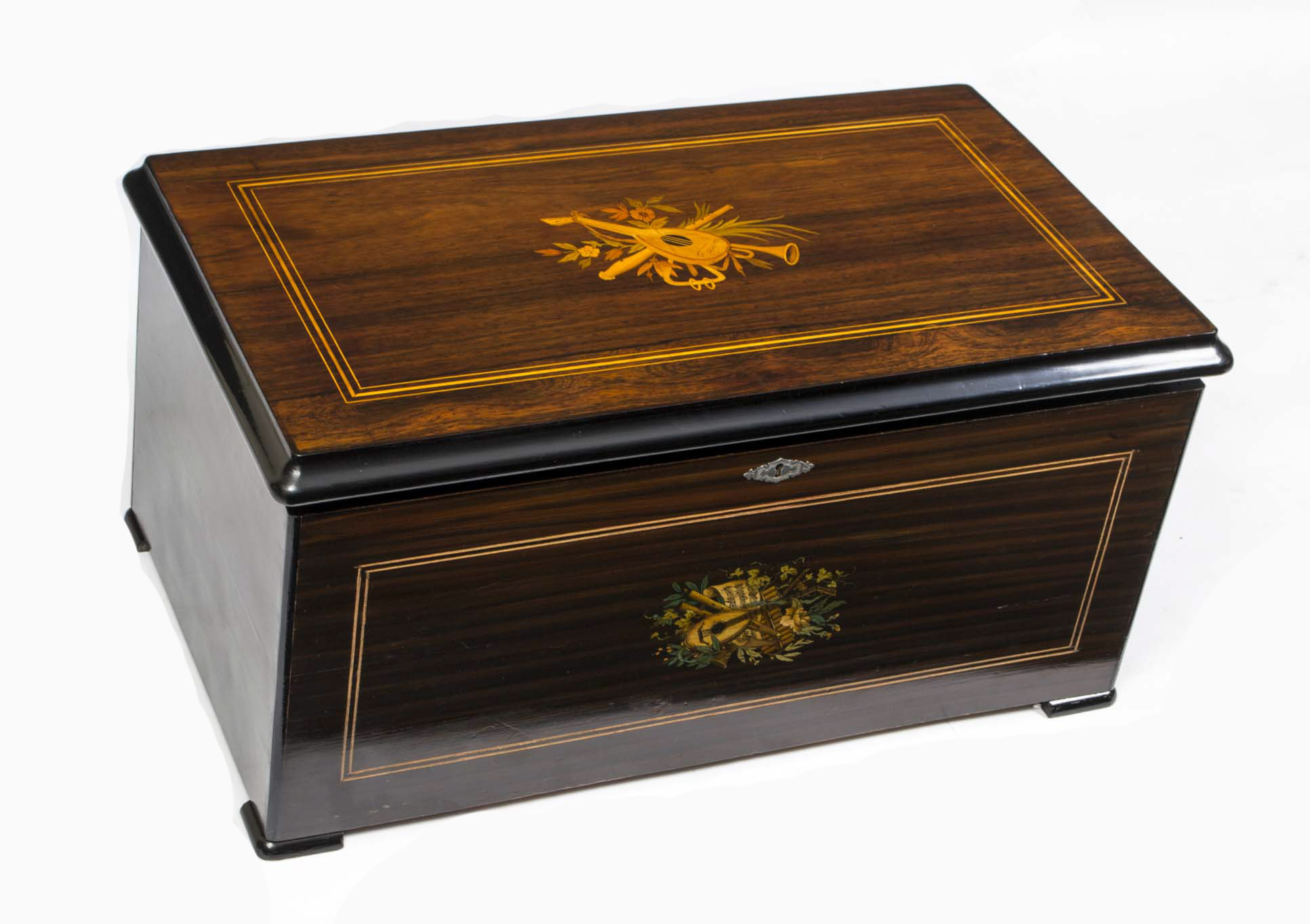 Music box store 6