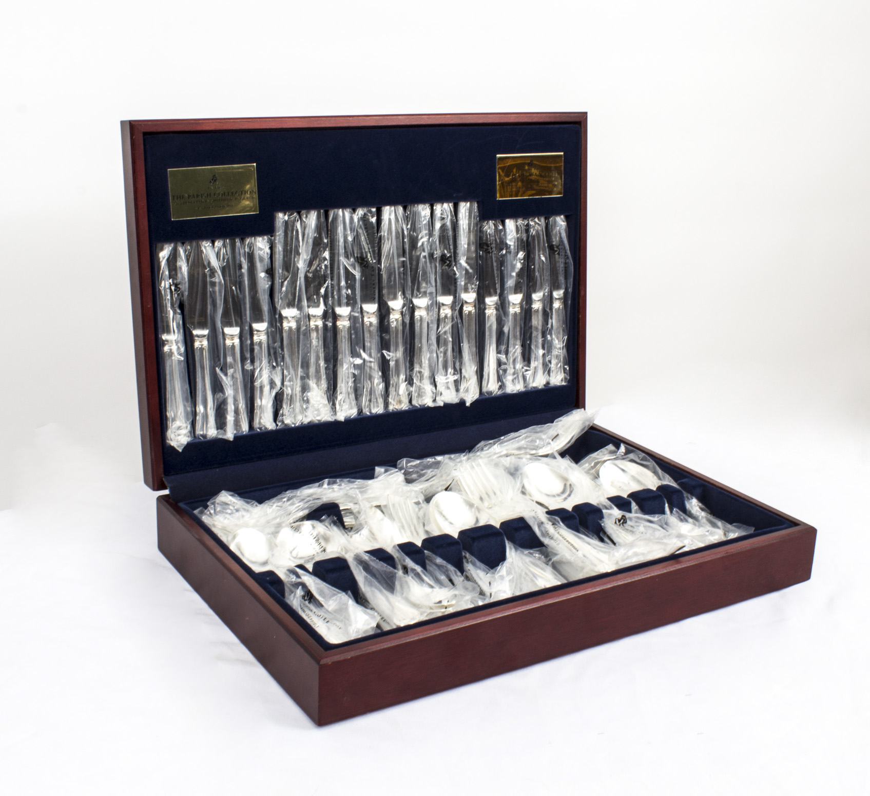 Vintage 58 piece canteen Ref. no. 07793 Regent Antiques