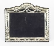 Vintage Neo classical Sterling Silver Photo Frame RC 2003