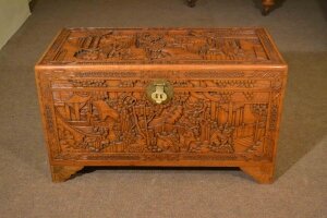 Vintage Chinese Camphorwood Trunk Coffer C1950 | Ref. no. 00376 | Regent Antiques