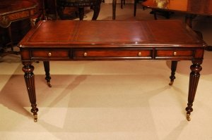 Elegant Gillows Style Mahogany Writing Table Desk | Ref. no. 00775 | Regent Antiques