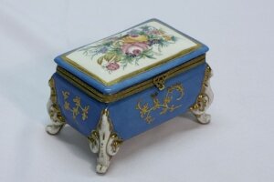 Dresden Style Porcelain Hand Painted Jewellery Casket | Ref. no. 01375celeste | Regent Antiques